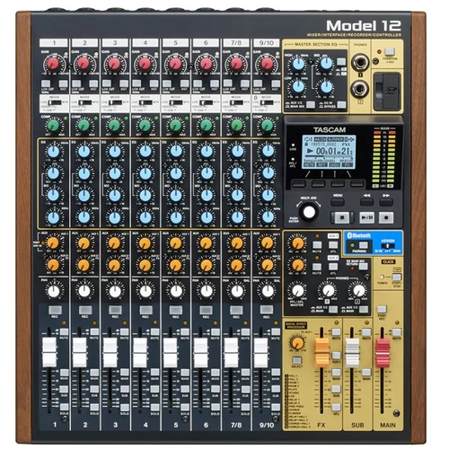 Tascam - Model 12 analóg keverő 10 sávos SD-felvevő és USB-interfész