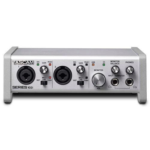 Tascam - Series 102i USB-interfész, szemből